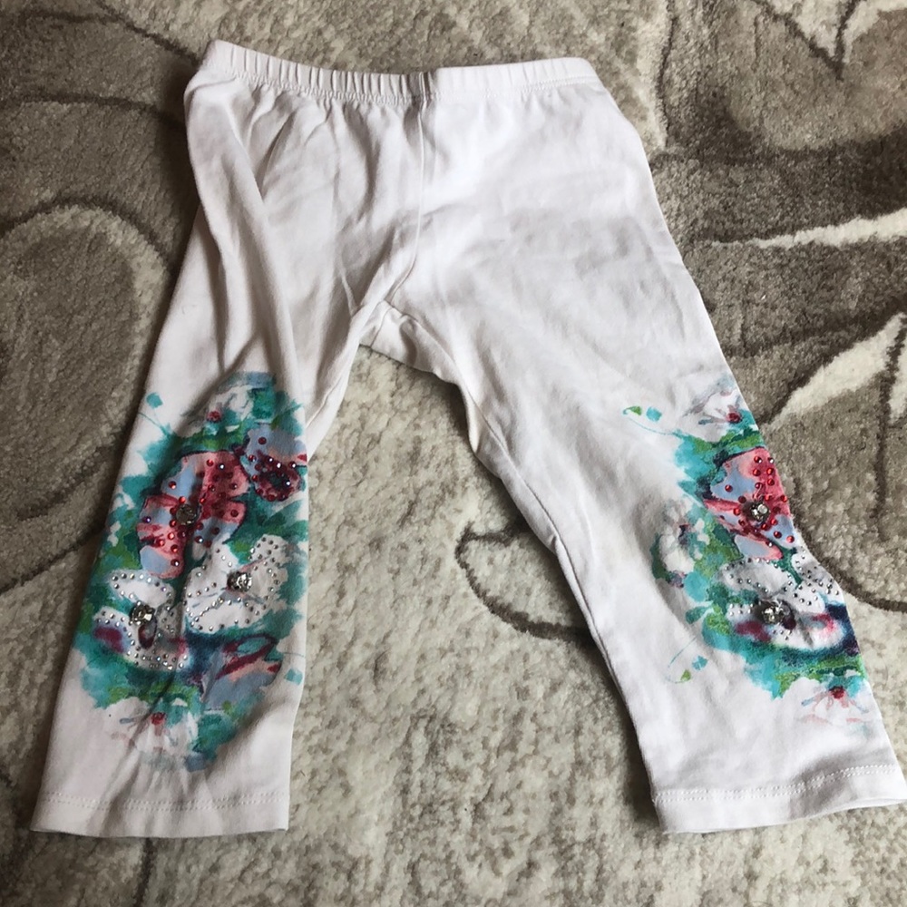 Silvian Heach Capris w Rhinestone Floral 2T
